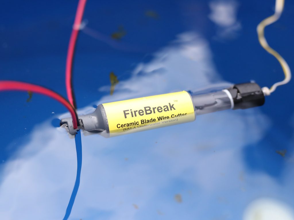 Underwater Firebreak against command wires