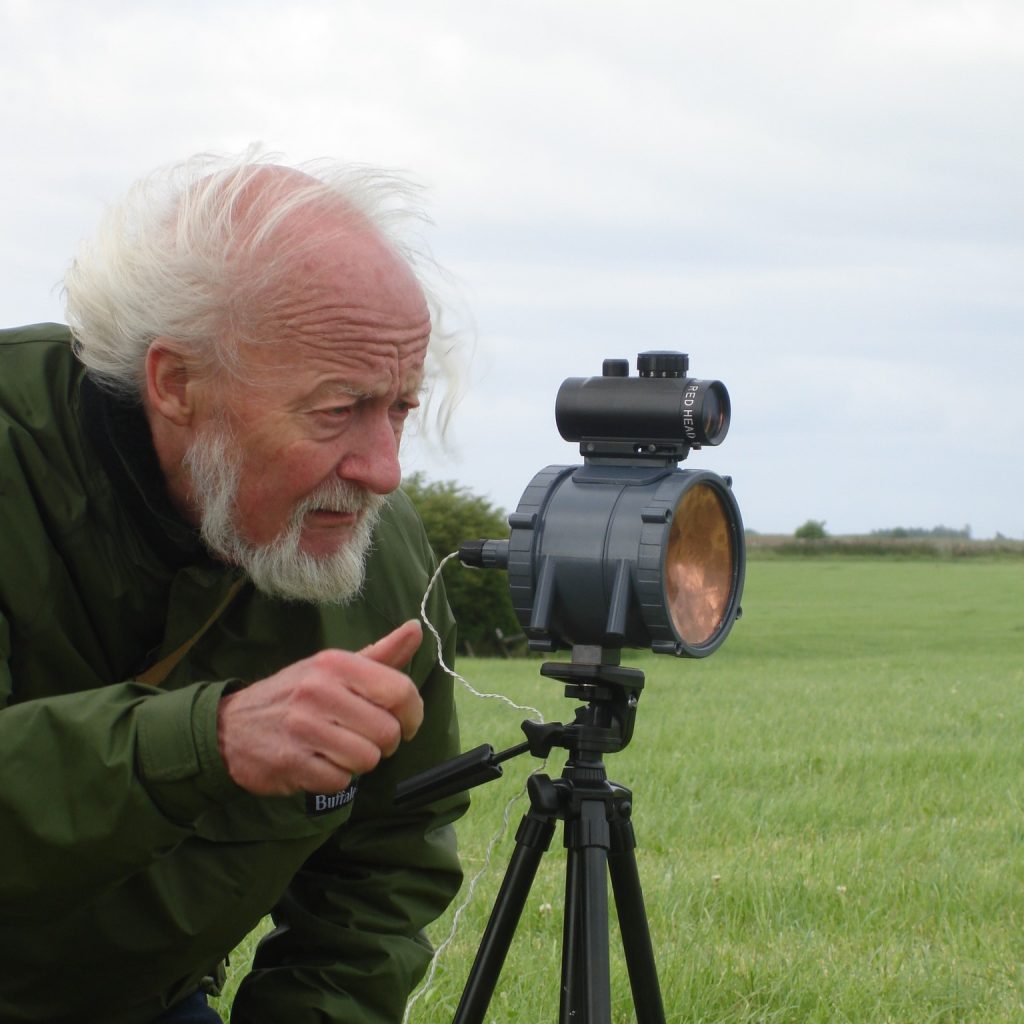 Dr Sidney Alford positions a Krakatoa shaped charge